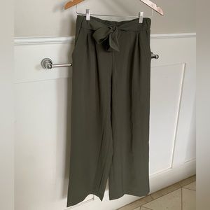 Lululemon Athletica wide-leg high-rise pant